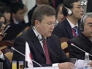 Янукович: Наша співпраця з Росією на користь усьому світу Янукович: Наша співпраця з Росією на користь усьому світу