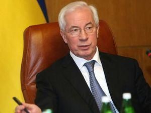 Азаров: Уряд переміг загрозу дефолту Азаров: Уряд переміг загрозу дефолту