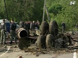 Кількість жертв катастрофи Ту-134 під Петрозаводськом зросла до 45 осіб Кількість жертв катастрофи Ту-134 під Петрозаводськом зросла до 45 осіб