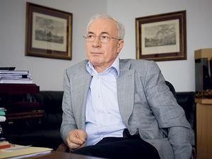 Азаров: У нас достаточно газа на отопительный период Азаров: У нас достаточно газа на отопительный период