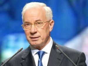 Азаров пообещал увольнять за несоблюдение "режима экономии" 