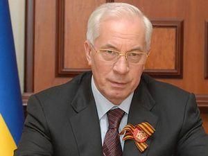 Азаров пообещал всем ветеранам квартиры Азаров пообещал всем ветеранам квартиры