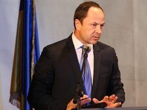 Тігіпко обіцяє збільшення зарплат для бюджетників Тігіпко обіцяє збільшення зарплат для бюджетників