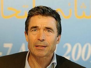 НАТО не згортатиме операцію в Лівії НАТО не згортатиме операцію в Лівії