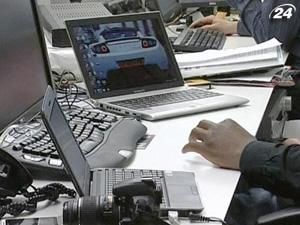 ФБР раскрыло международную сеть компьютерных мошенников ФБР раскрыло международную сеть компьютерных мошенников