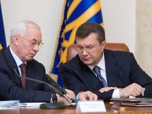 Тимошенко: Янукович и Азаров хотят сдать газовую трубу