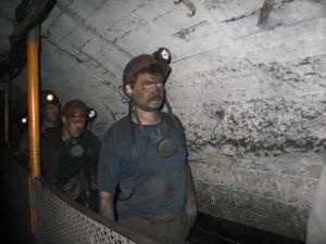 У Луганську шахтар повісився на шахті