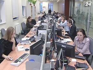 Тема тижня: Зарплати українців зростають Тема тижня: Зарплати українців зростають