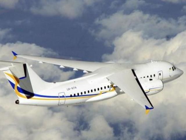 Літаки "Антонова" заробили на авіасалоні в Ле Бурже 300 млн. дол.