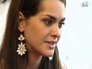 Олеся Стефанко начала подготовку к конкурсу "Мисс Вселенная 2011" Олеся Стефанко начала подготовку к конкурсу "Мисс Вселенная 2011"