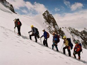 В Альпах виявили тіла 6 альпіністів