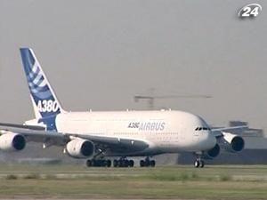 Єврокомісія в прискореному порядку переводить авіакомпанії на біопаливо Єврокомісія в прискореному порядку переводить авіакомпанії на біопаливо