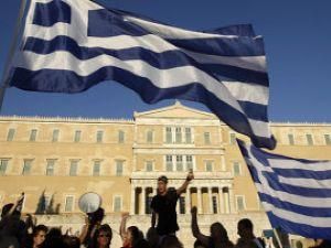 Демонстранты в Греции захватили афинский Акрополь