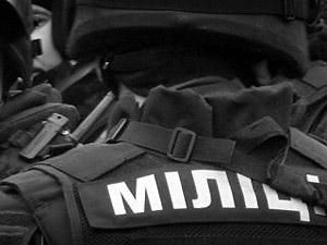 Міліція з ночі чергує біля Печерського суду Міліція з ночі чергує біля Печерського суду