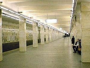 Москва: У метро помічник машиніста зарізав машиніста Москва: У метро помічник машиніста зарізав машиніста