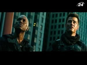 "Трансформери -3": бій на виживання охоплює не лише Землю, а й Місяць "Трансформери -3": бій на виживання охоплює не лише Землю, а й Місяць