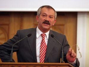 Пинзеник: Україні загрожує дефолт Пинзеник: Україні загрожує дефолт