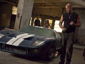 Анонсировано премьеру "Форсаж 6" Анонсировано премьеру "Форсаж 6"