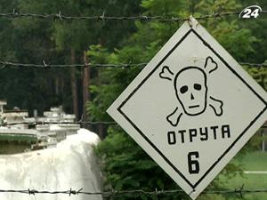 12 цистерн с меланжем отбудут на утилизацию в Россию