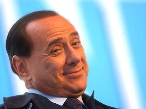 Італійська прокуратура зібрала нові матеріали про оргії Берлусконі