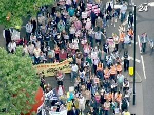 В Британии бастуют преподаватели и госслужащие В Британии бастуют преподаватели и госслужащие