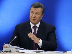 Янукович назначил себе двух советников