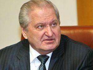 Президент уволил министра регионального развития Тихонова Президент уволил министра регионального развития Тихонова