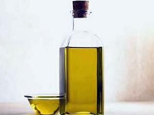 В уряді хочуть обмежити експорт соняшникової олії В уряді хочуть обмежити експорт соняшникової олії