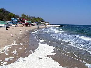 В Одессе снова разрешили купаться в море В Одессе снова разрешили купаться в море