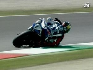 Марко Сімончеллі виграв першу практику Moto GP