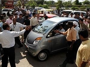 В Индии дарят авто тем, кто стерилизуется В Индии дарят авто тем, кто стерилизуется