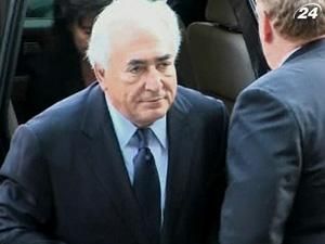 Соратники Стросс-Кана верят, что он вернется в политику Соратники Стросс-Кана верят, что он вернется в политику