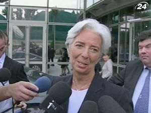 Тема тижня: Новим главою МВФ обрали француженку Крістін Лагард Тема тижня: Новим главою МВФ обрали француженку Крістін Лагард