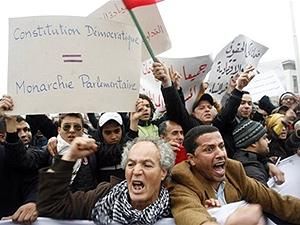В Марокко прошли массовые акции протестов из-за изменений в конституции В Марокко прошли массовые акции протестов из-за изменений в конституции
