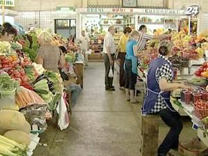 Овочі і фрукти подешевшали на 12% Овочі і фрукти подешевшали на 12%