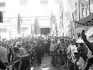 Журналисты с большими сложностями пробираются на суд к Тимошенко Журналисты с большими сложностями пробираются на суд к Тимошенко