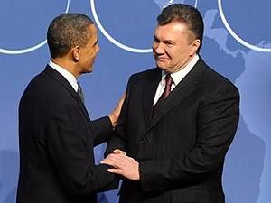 Янукович поздравил Обаму и народ США с Днем независимости