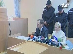 Тимошенко: Справедливого суду тут немає Тимошенко: Справедливого суду тут немає