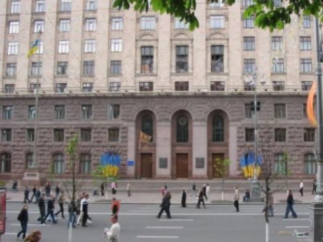 Київ витратив 600 мільйонів на колектор Київ витратив 600 мільйонів на колектор