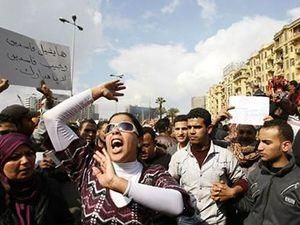 В Каире снова беспорядки, более 50 человек ранены 