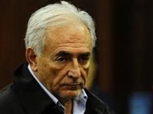 Французская журналистка решила подать на Стросс-Кана в суд Французская журналистка решила подать на Стросс-Кана в суд