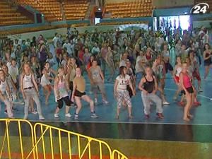 Львовские танцоры завоевали расположение запорожского губернатора Львовские танцоры завоевали расположение запорожского губернатора