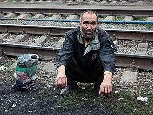 В Маріуполі безхатченкам заборонили заходити на ринки В Маріуполі безхатченкам заборонили заходити на ринки