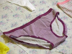 Женщина хотела перевезти контрабанду на себе Женщина хотела перевезти контрабанду на себе