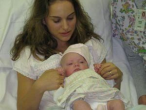 Наталі Портман показала сина Наталі Портман показала сина
