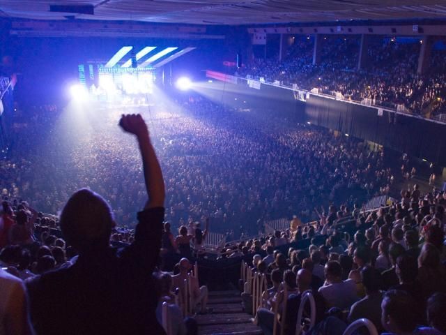 Уряд хоче брати податки з артистів Уряд хоче брати податки з артистів