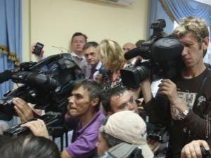 В зале, где судят Тимошенко - "тихо как в гробу" В зале, где судят Тимошенко - "тихо как в гробу"