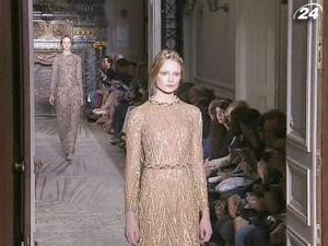 Будинок моди Valentino пропонує жінці легкий та ніжний образ Будинок моди Valentino пропонує жінці легкий та ніжний образ
