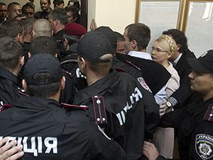 Милиционеры, которые участвовали в схватке в суде, обратились в милицию, как пострадавшие