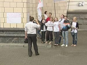 Общественные активисты попытались создать "доску позора" Общественные активисты попытались создать "доску позора"